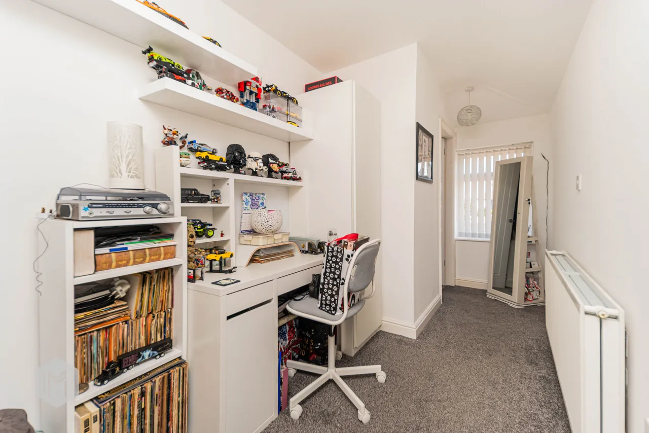 Manchester Road, Clifton, Swinton, Manchester, M27 6PU, photo 16