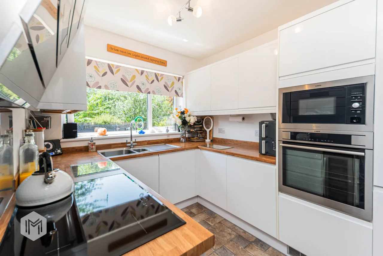 Manchester Road, Clifton, Swinton, Manchester, M27 6PU, photo 3
