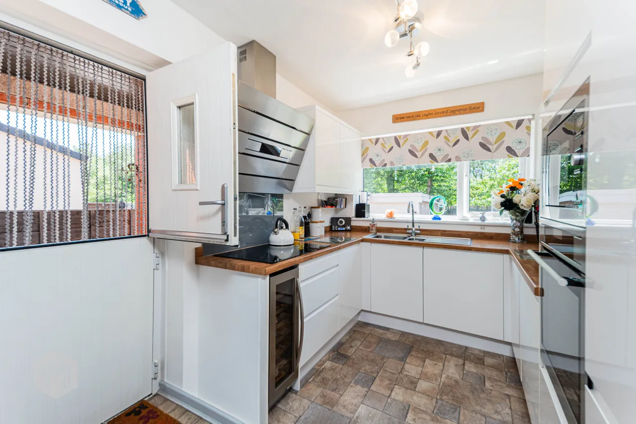 Manchester Road, Clifton, Swinton, Manchester, M27 6PU, photo 7