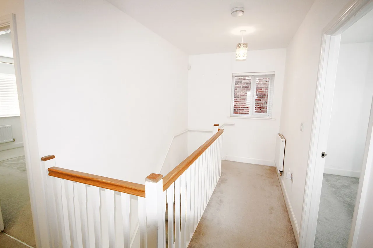 Lakenheath Crescent, Great Sankey, Warrington, Warrington, WA5 3UE, photo 14
