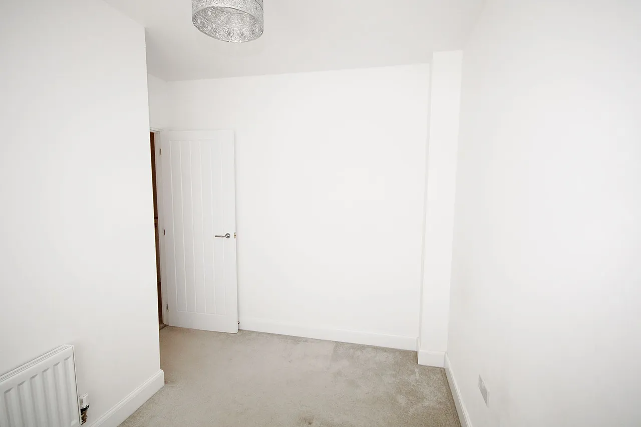 Lakenheath Crescent, Great Sankey, Warrington, Warrington, WA5 3UE, photo 5