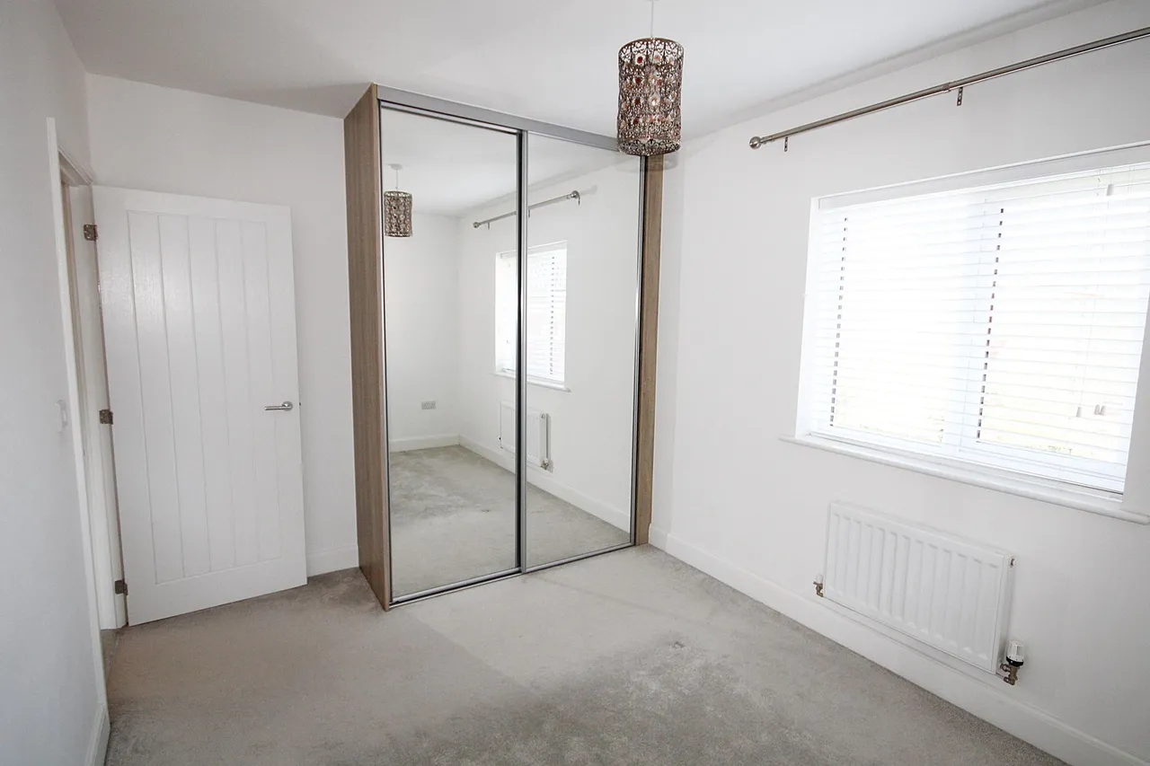 Lakenheath Crescent, Great Sankey, Warrington, Warrington, WA5 3UE, photo 13