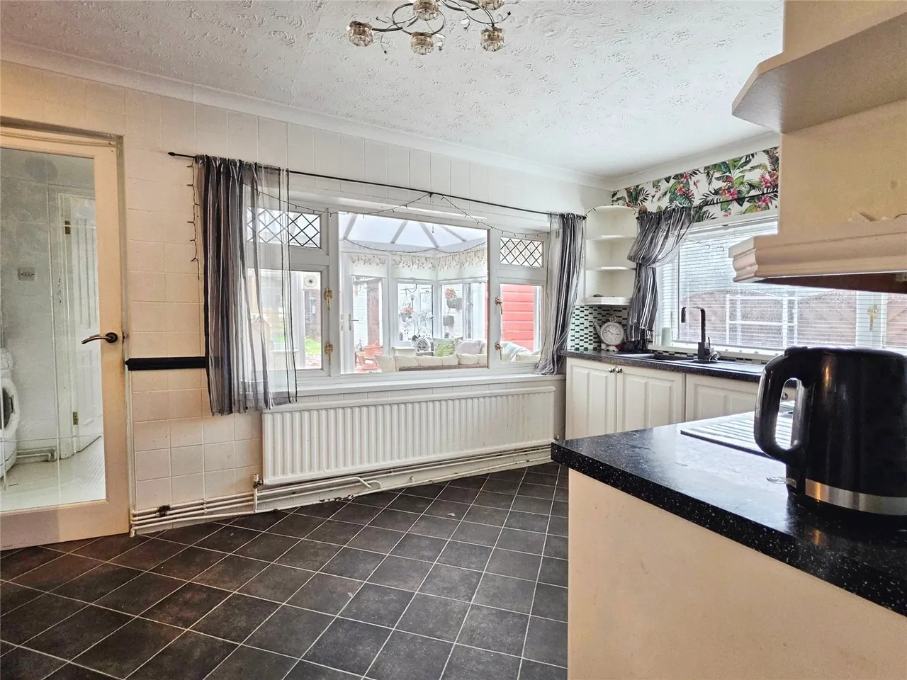 Pontardawe Road, Clydach, SA6, photo 7