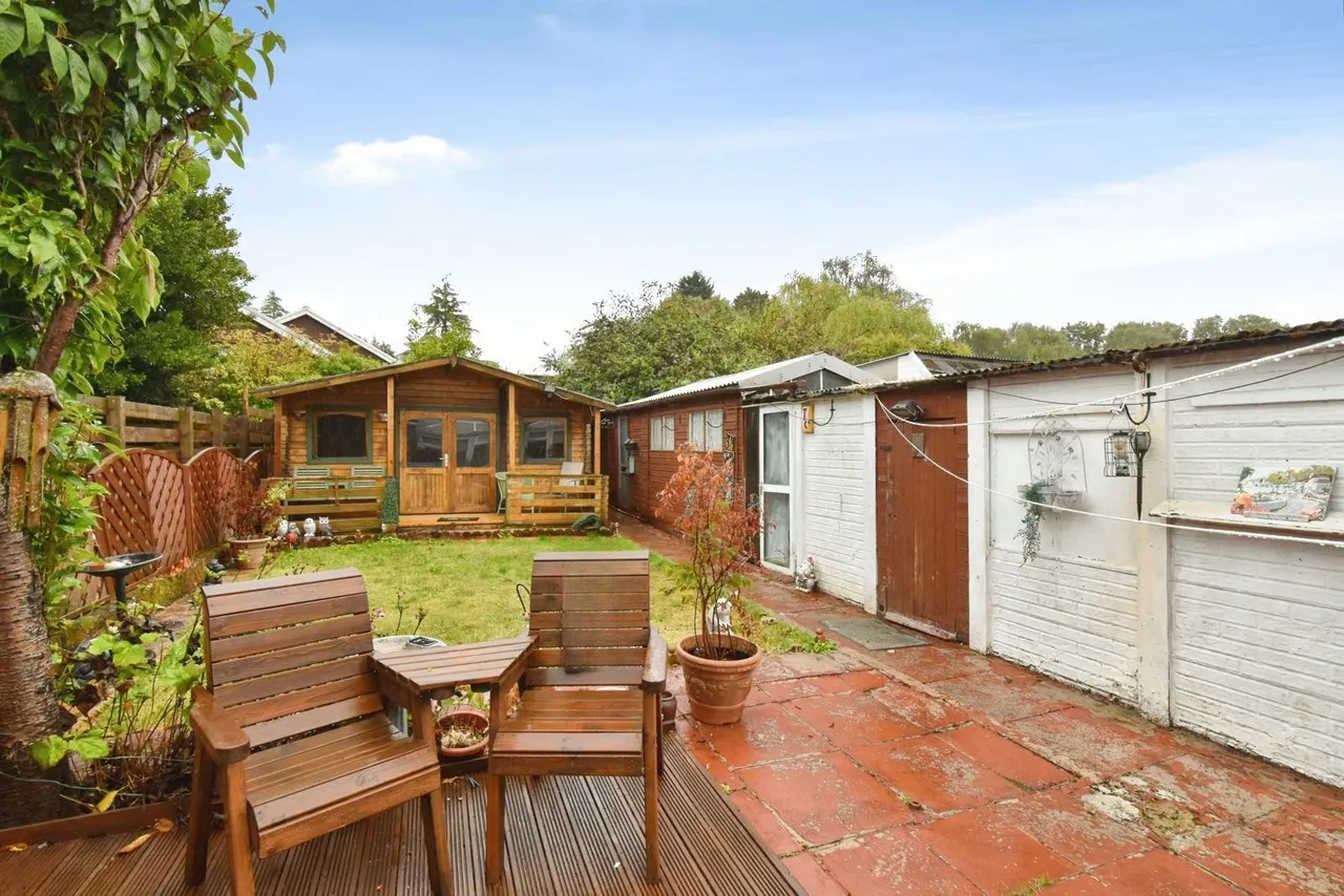 Pontardawe Road, Clydach, SA6, photo 2