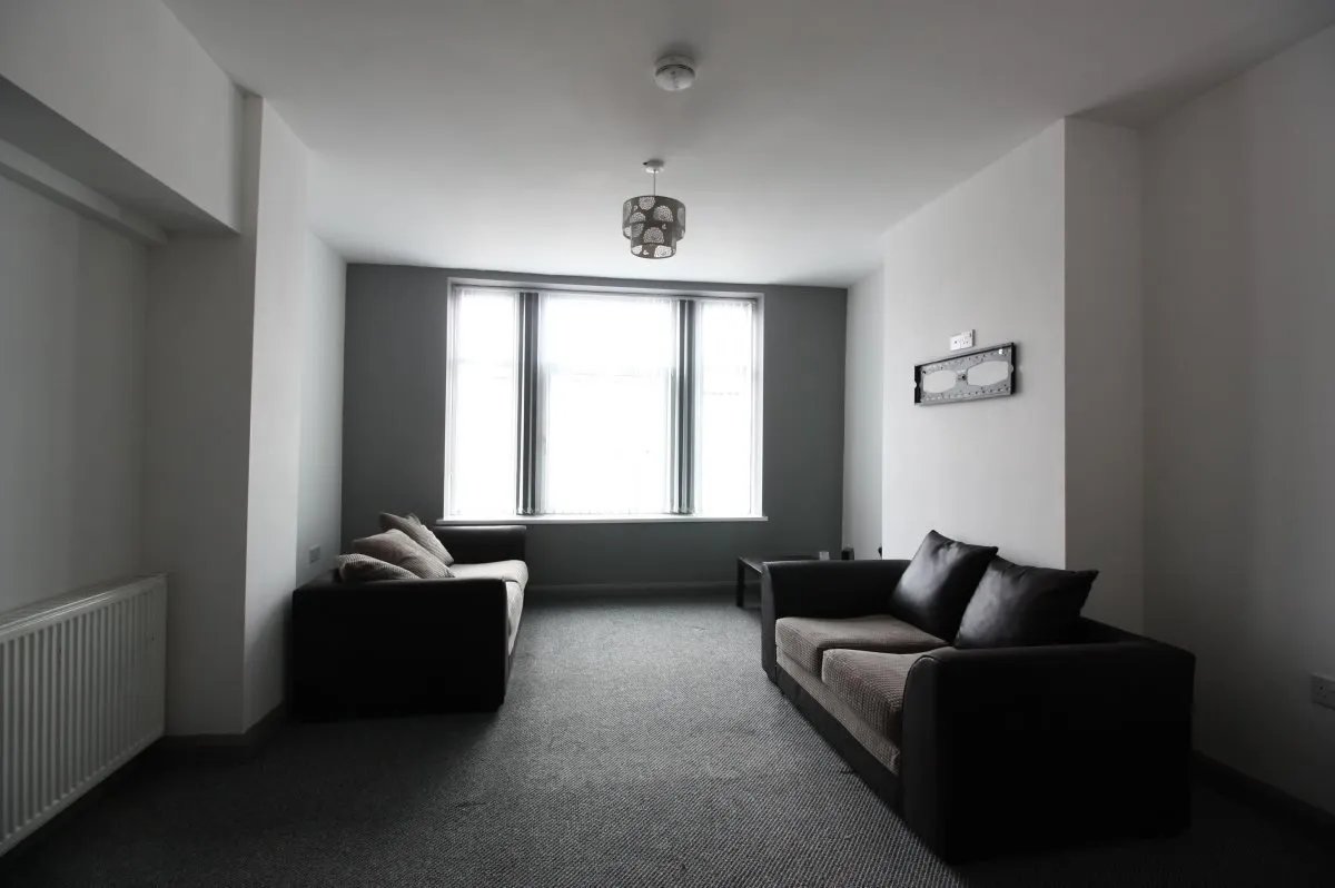 College Road, Rotherham, photo 4