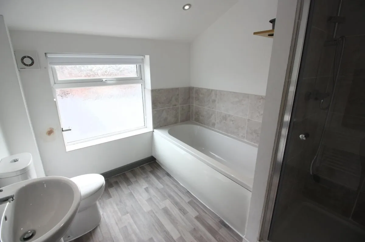 College Road, Rotherham, photo 8