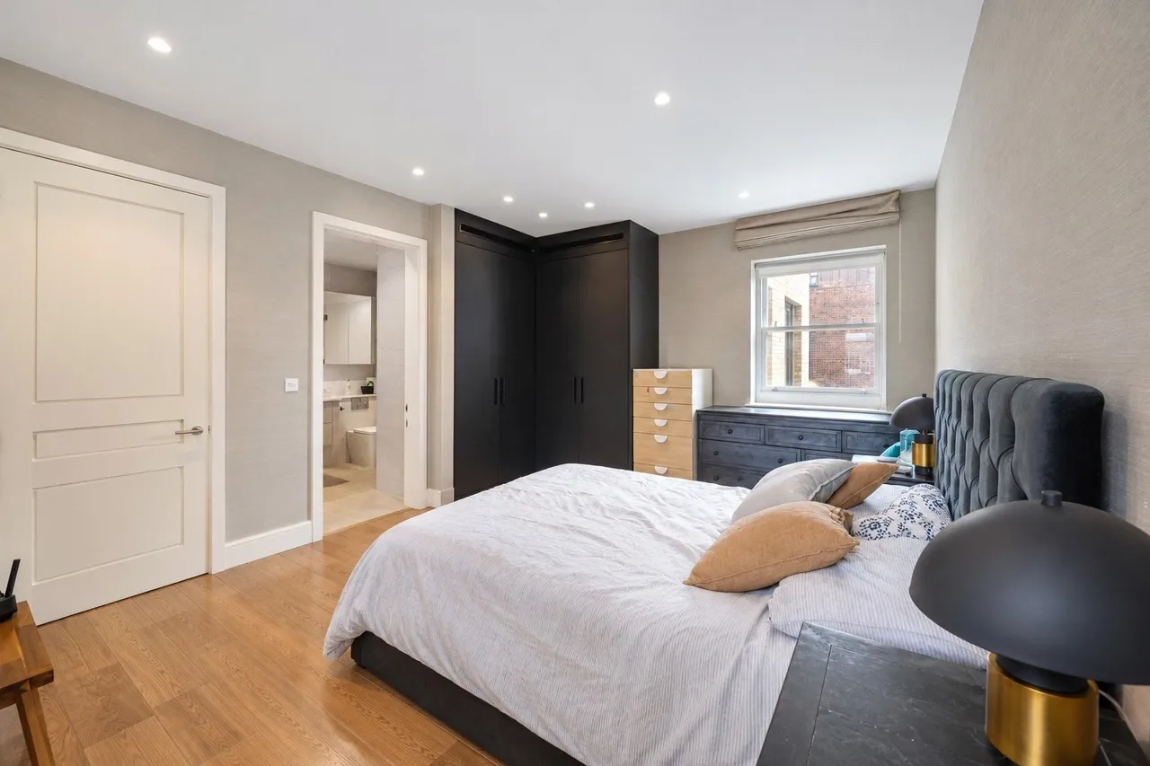 Hand Flower House, 617 Kings Road, London, SW6, photo 9