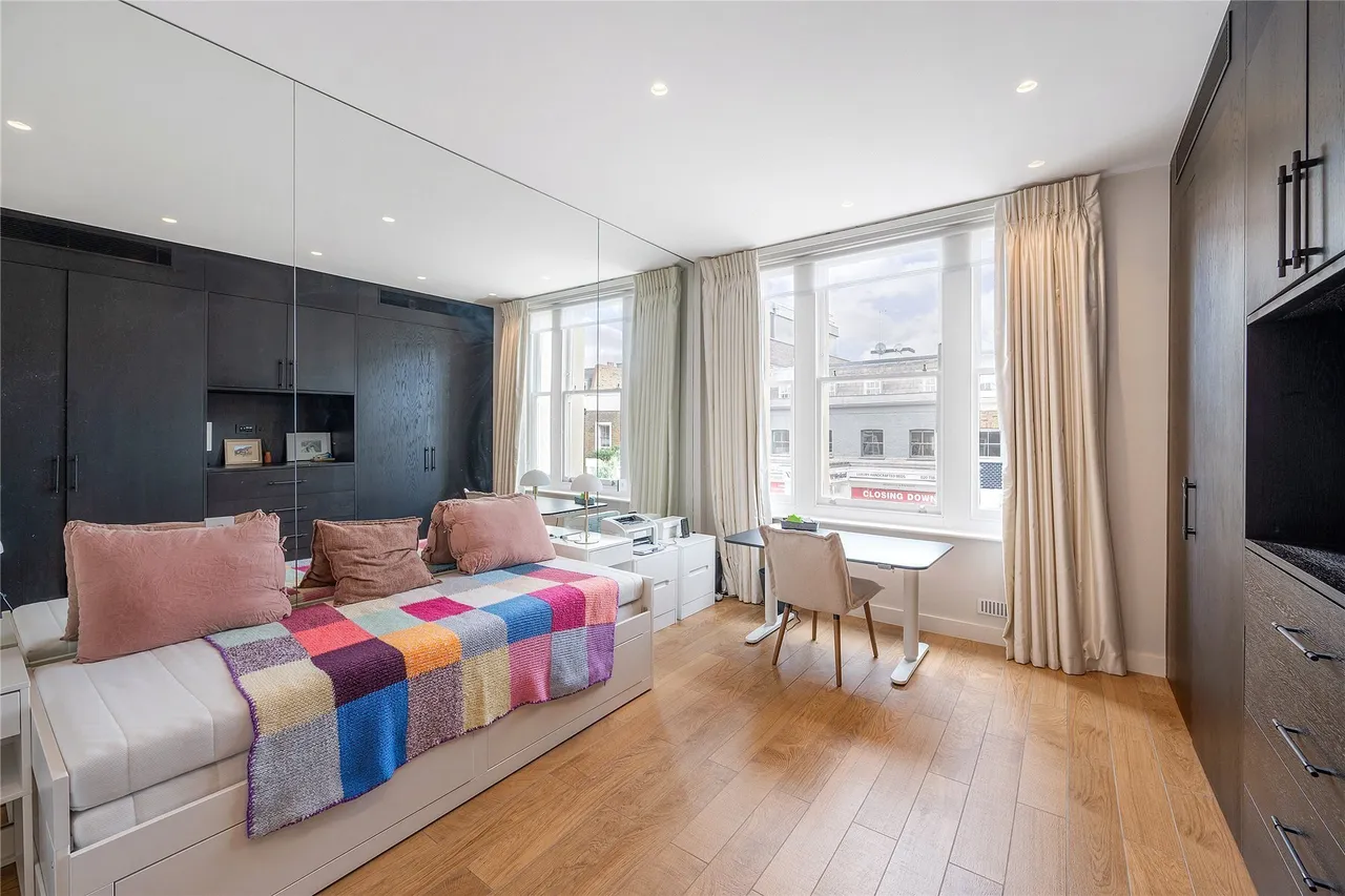 Hand Flower House, 617 Kings Road, London, SW6, photo 12