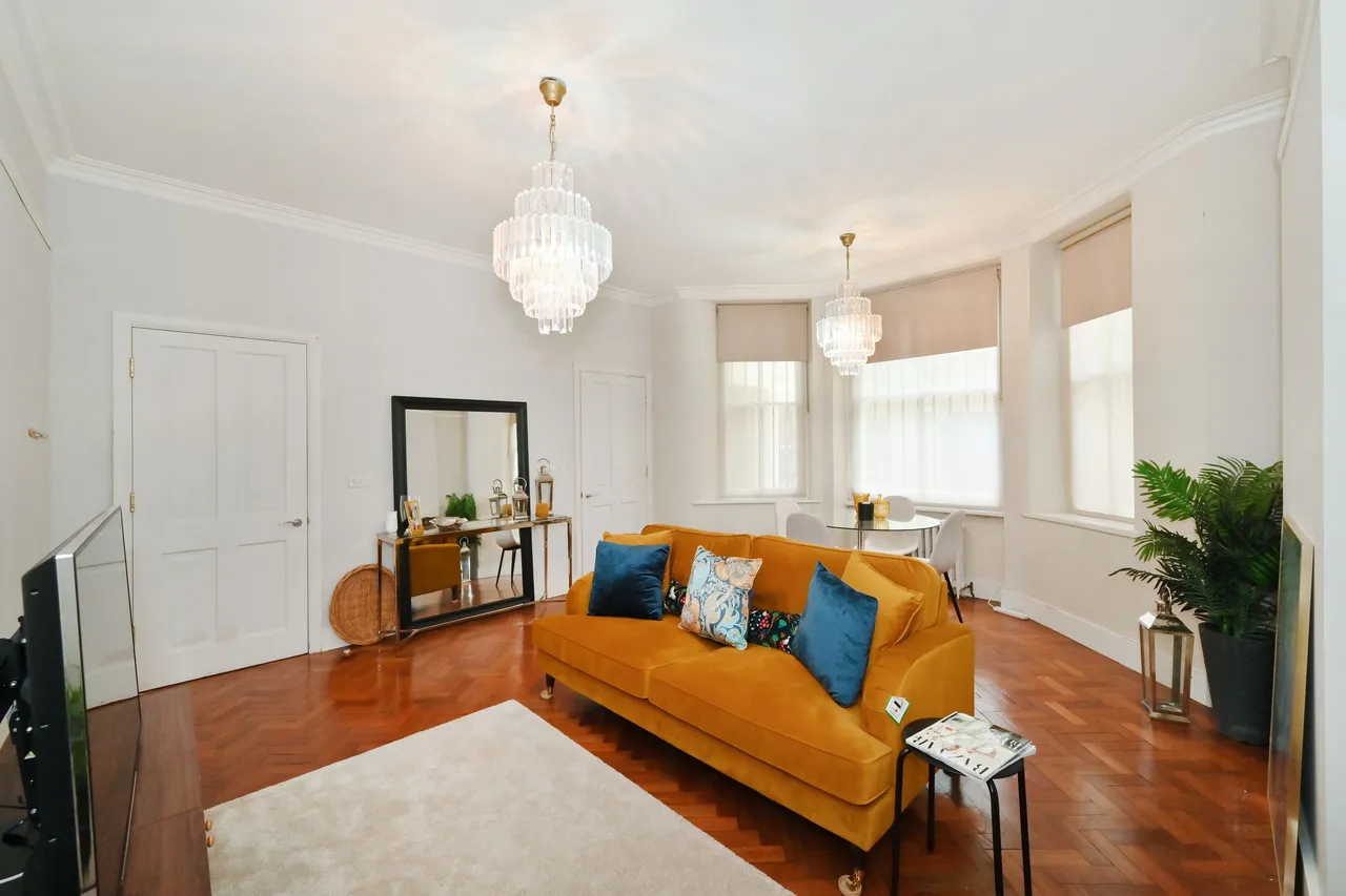 1 bed flat to rent, Stanhope Gardens, SW7