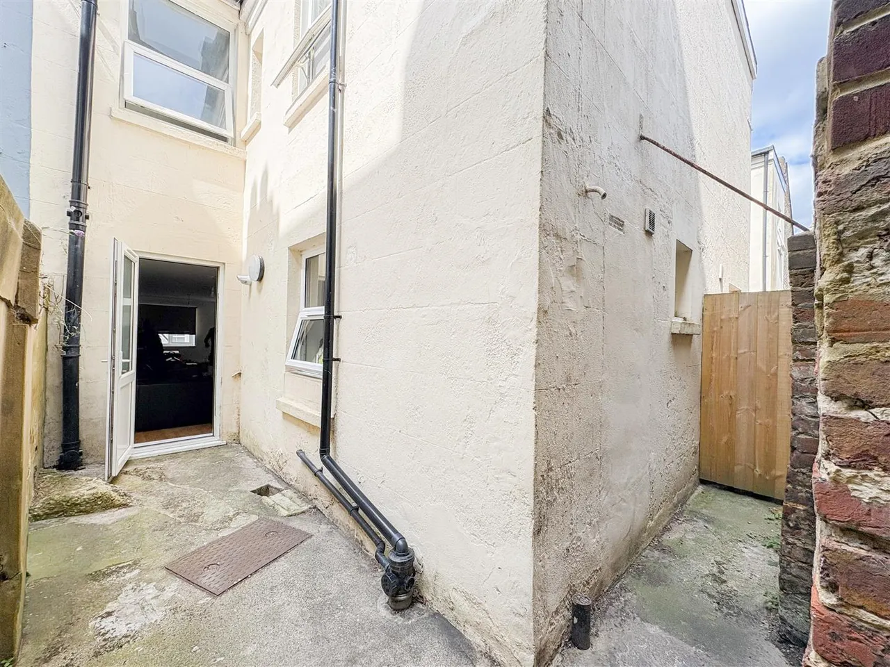 Bohemia Road, St. Leonards-On-Sea, East Sussex, TN37 6RJ, photo 14