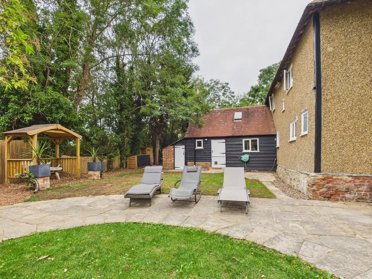 Old Harrowden Road, Harrowden, MK42, photo 41
