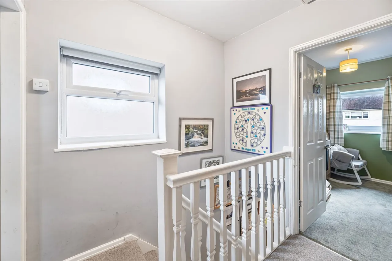 Queens Drive, Frodsham, photo 9