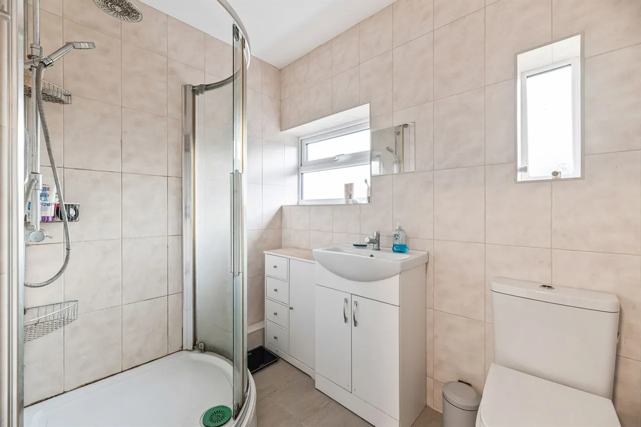Queens Drive, Frodsham, photo 13