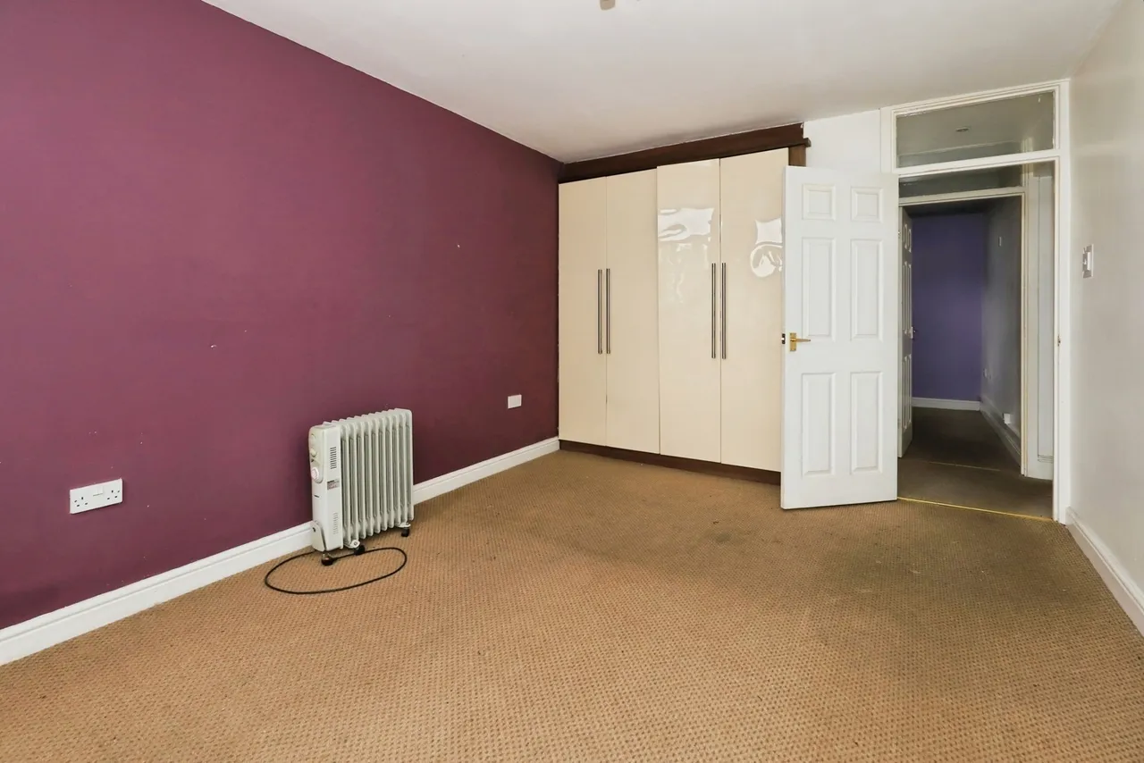 Newbridge Crescent, Wolverhampton, WV6, photo 2