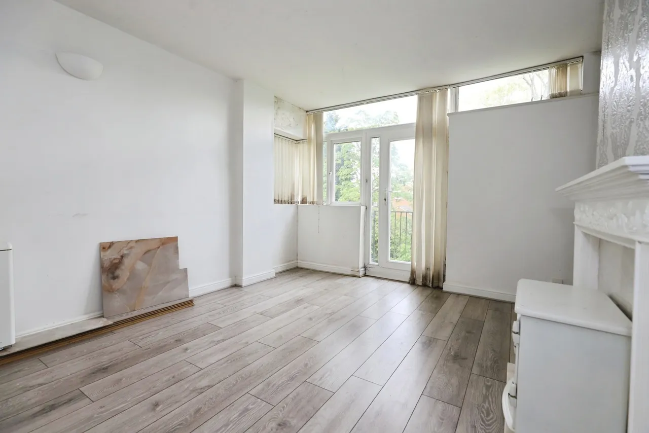 Newbridge Crescent, Wolverhampton, WV6, photo 9