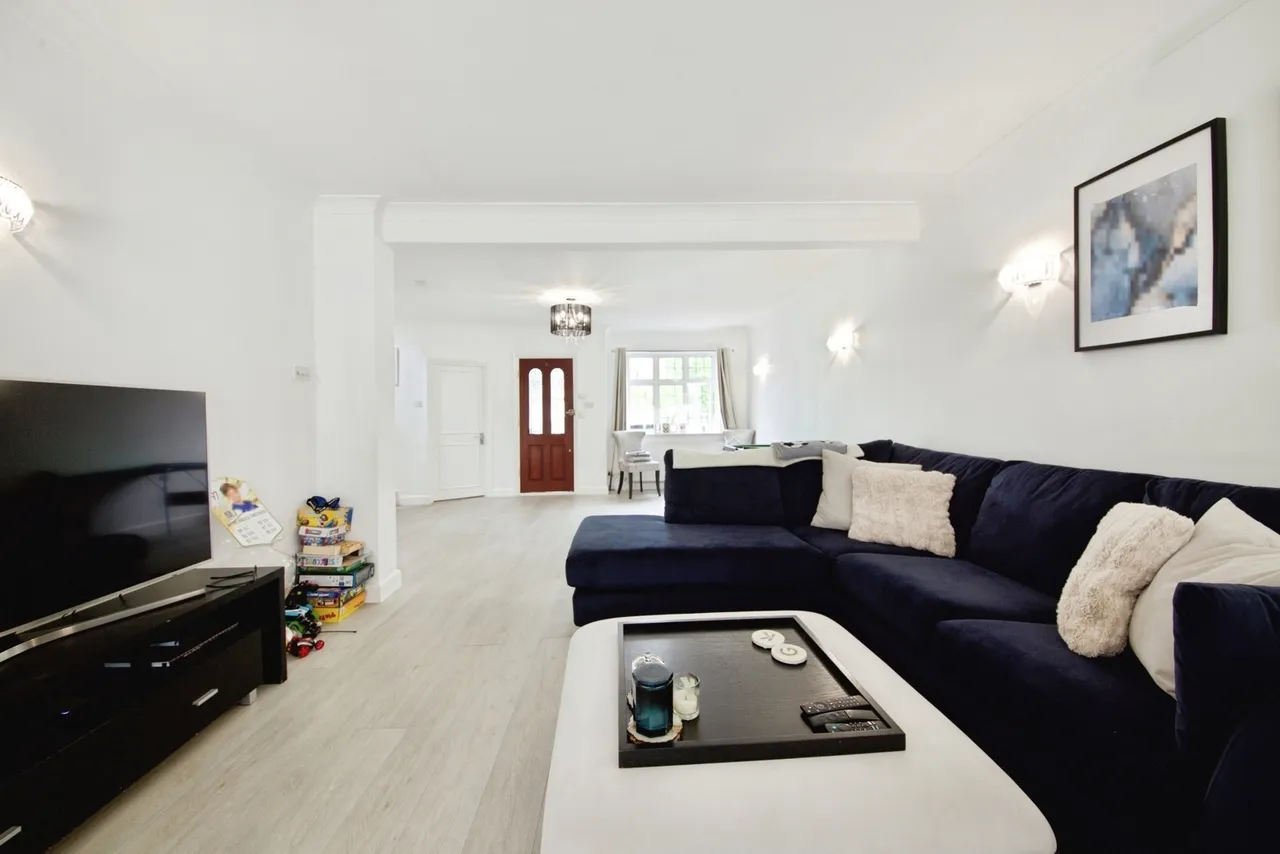 Cadogan Gardens, London, N21, photo 15