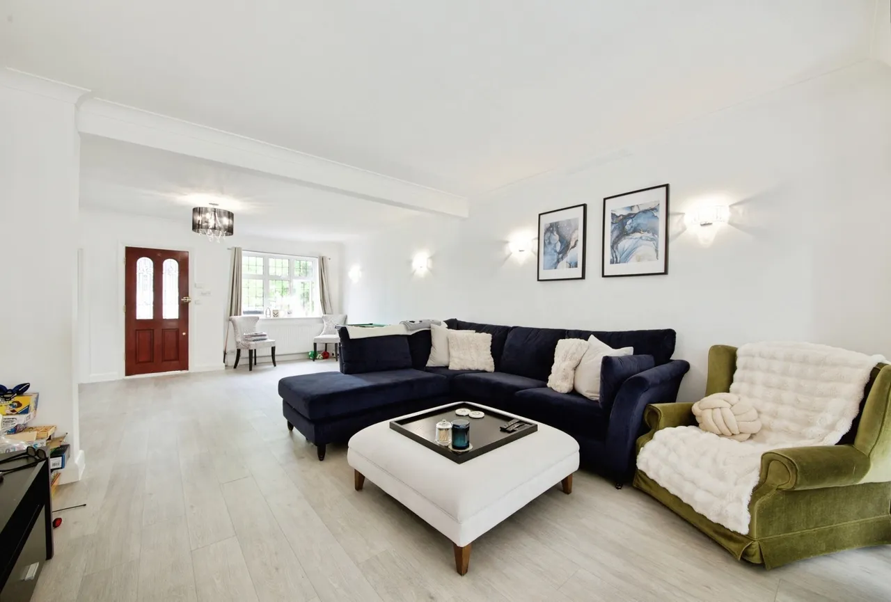 Cadogan Gardens, London, N21, photo 4