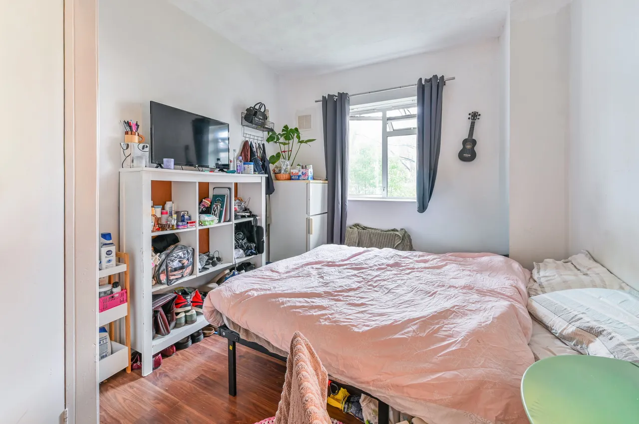 4 Elizabeth Kenny House, Grange Grove, London, photo 4