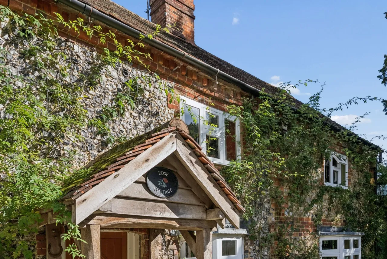 Hunts Hill Lane, Naphill, HP14, photo 25