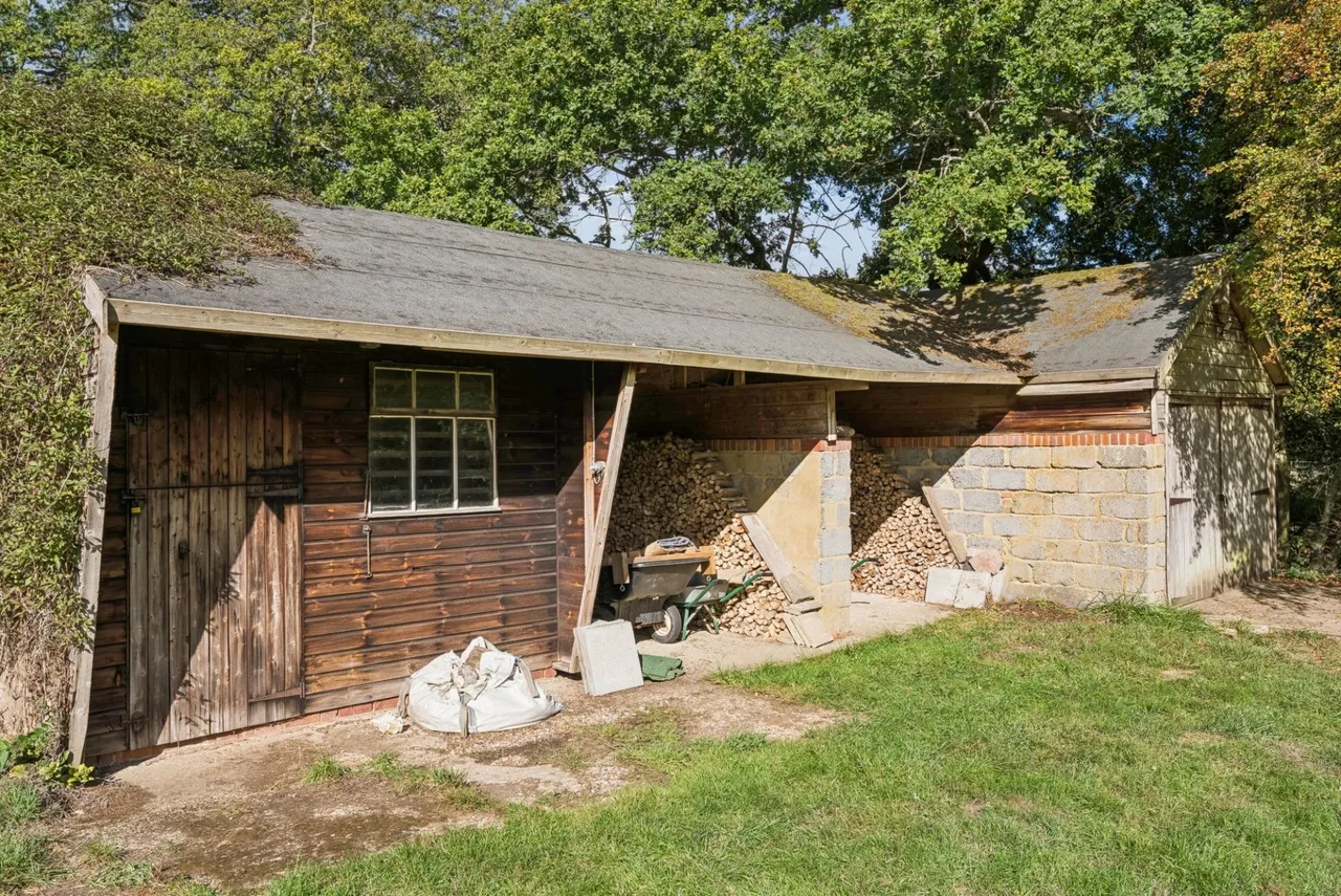 Hunts Hill Lane, Naphill, HP14, photo 33