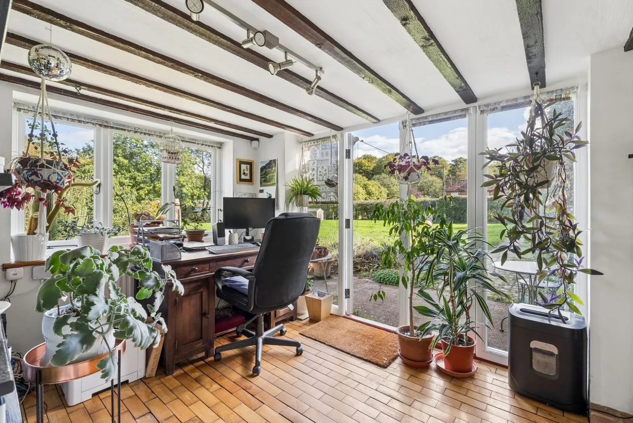 Hunts Hill Lane, Naphill, HP14, photo 10