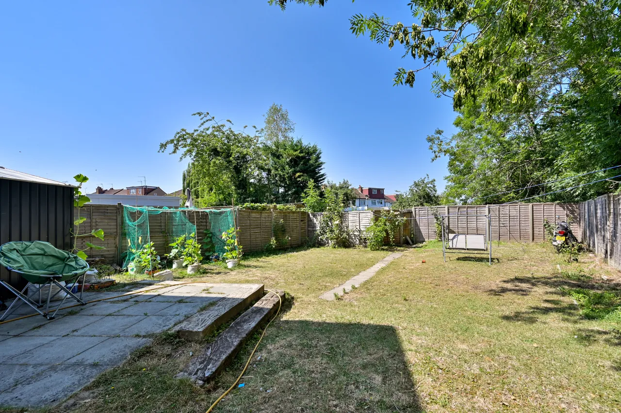 35 Rayners Lane, Harrow, photo 10
