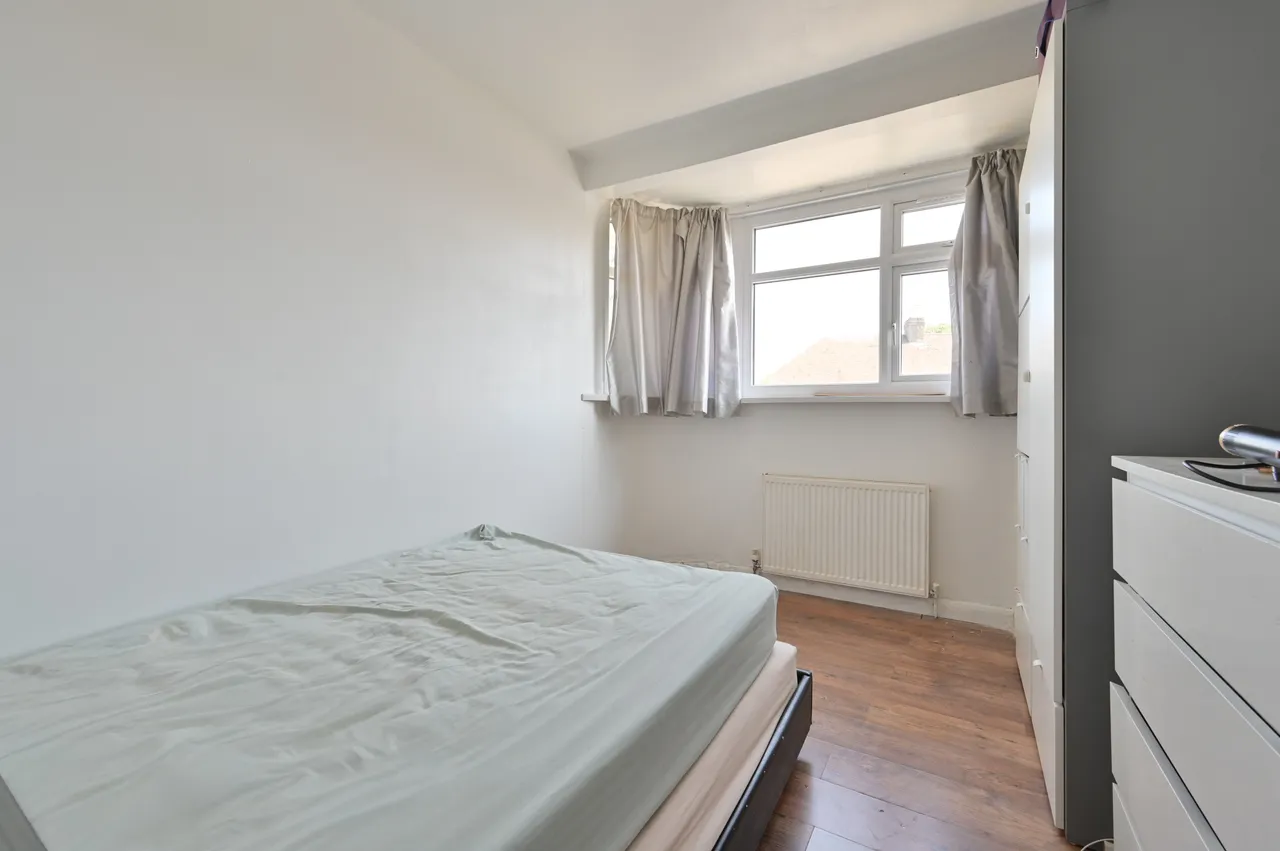 35 Rayners Lane, Harrow, photo 7