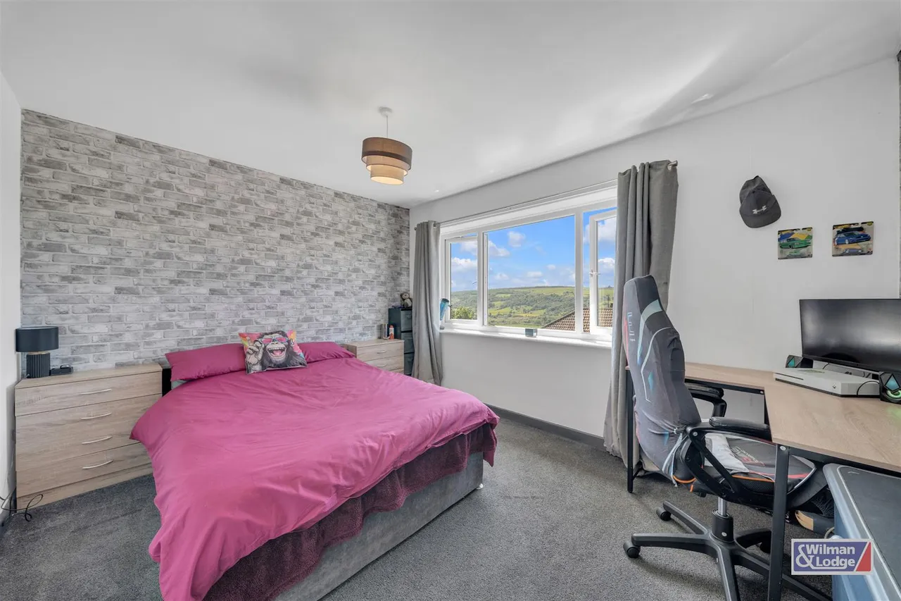 Southfield Drive, Riddlesden, BD20 5HT, photo 16