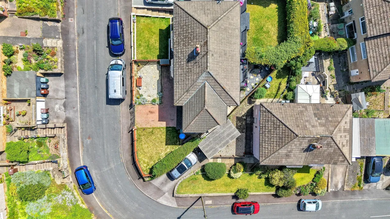 Southfield Drive, Riddlesden, BD20 5HT, photo 26