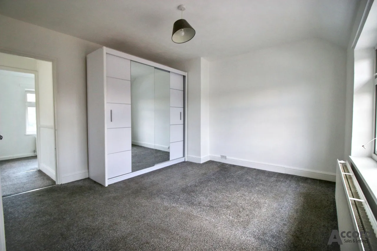 Hewett Road, Dagenham, RM8, photo 14