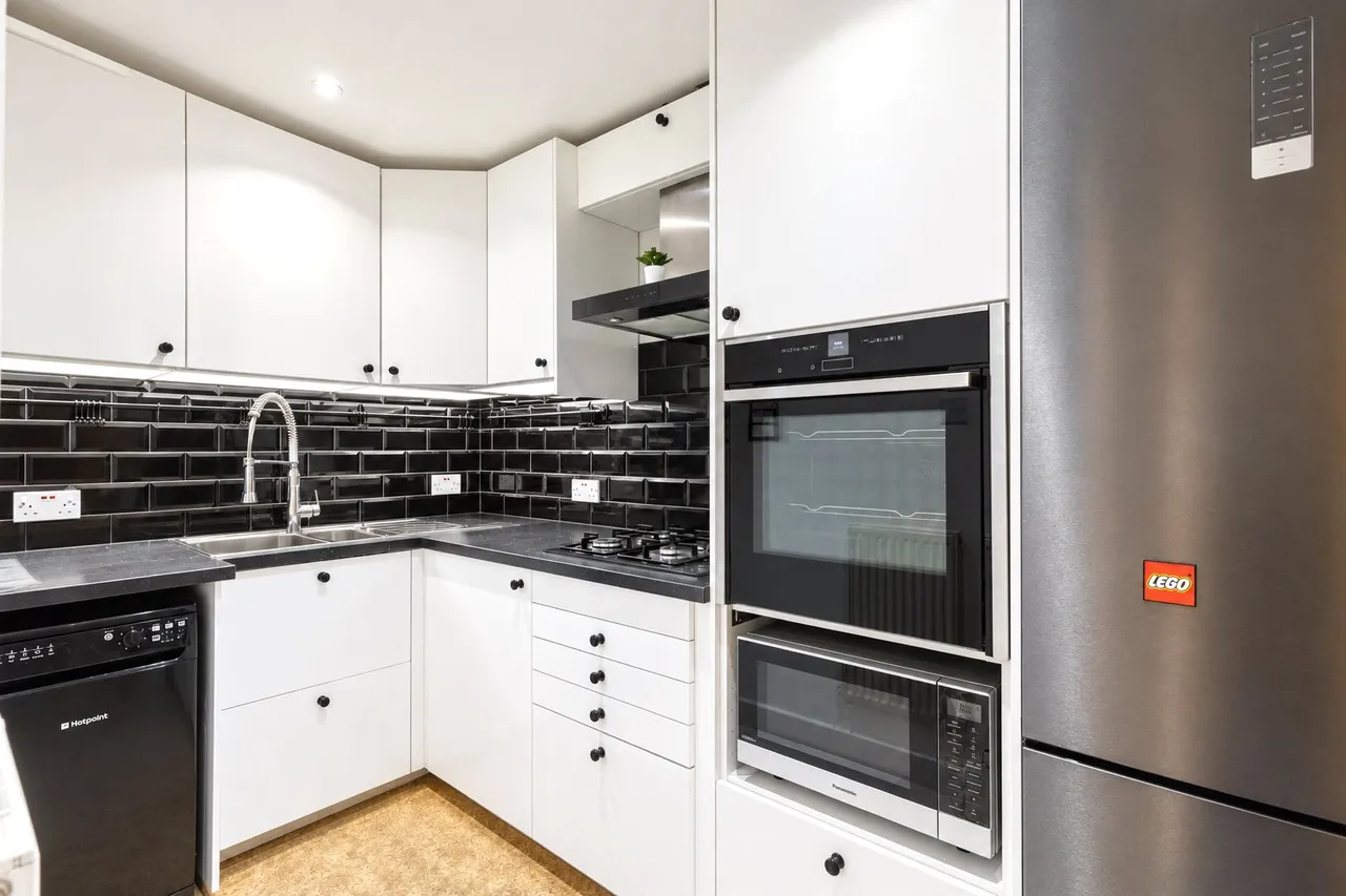 High Timber Street, EC4V, photo 6