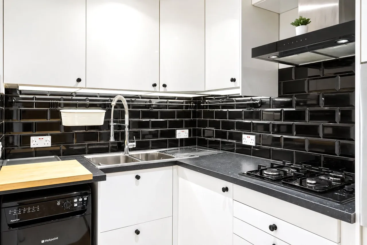 High Timber Street, EC4V, photo 5