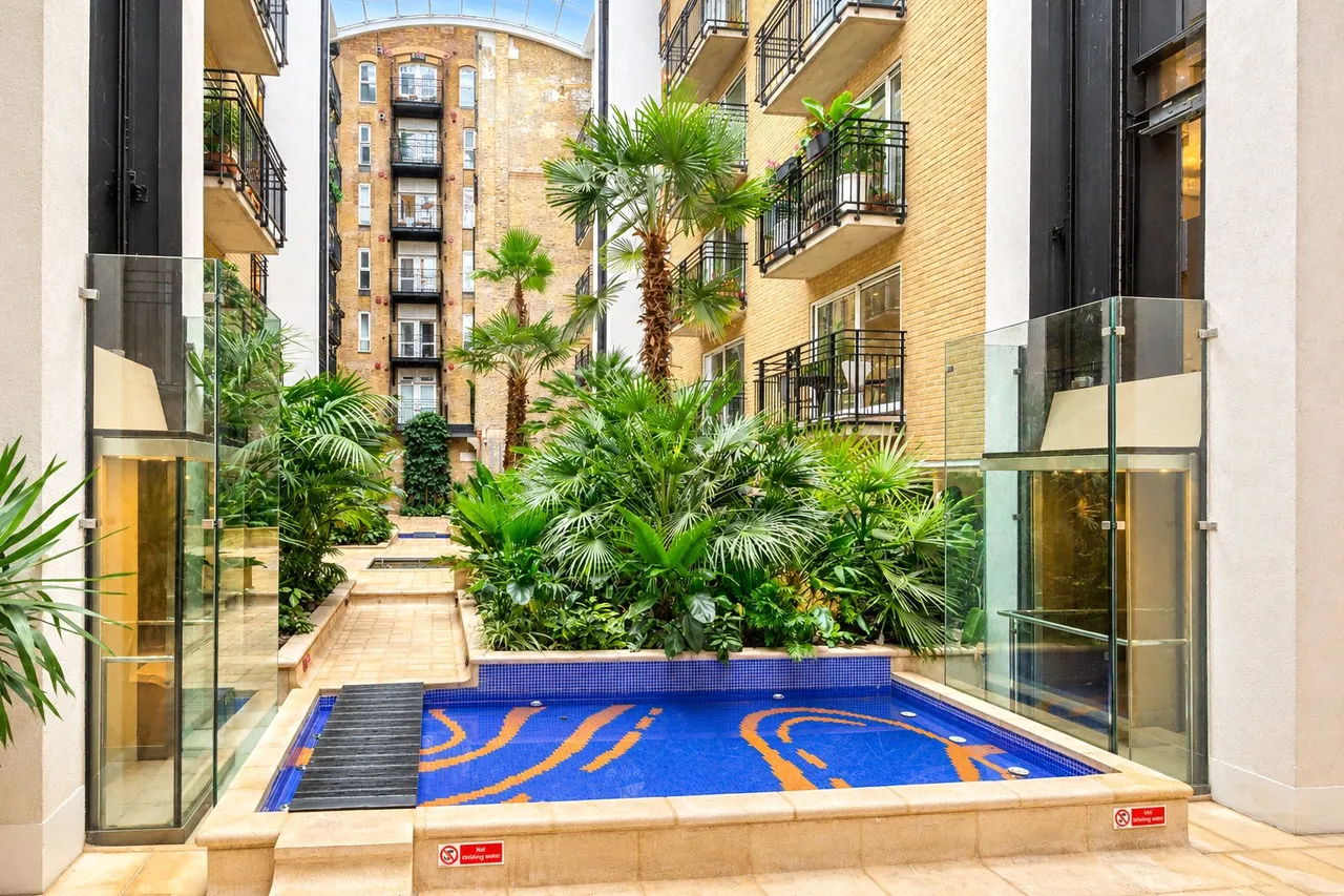 High Timber Street, EC4V, photo 15