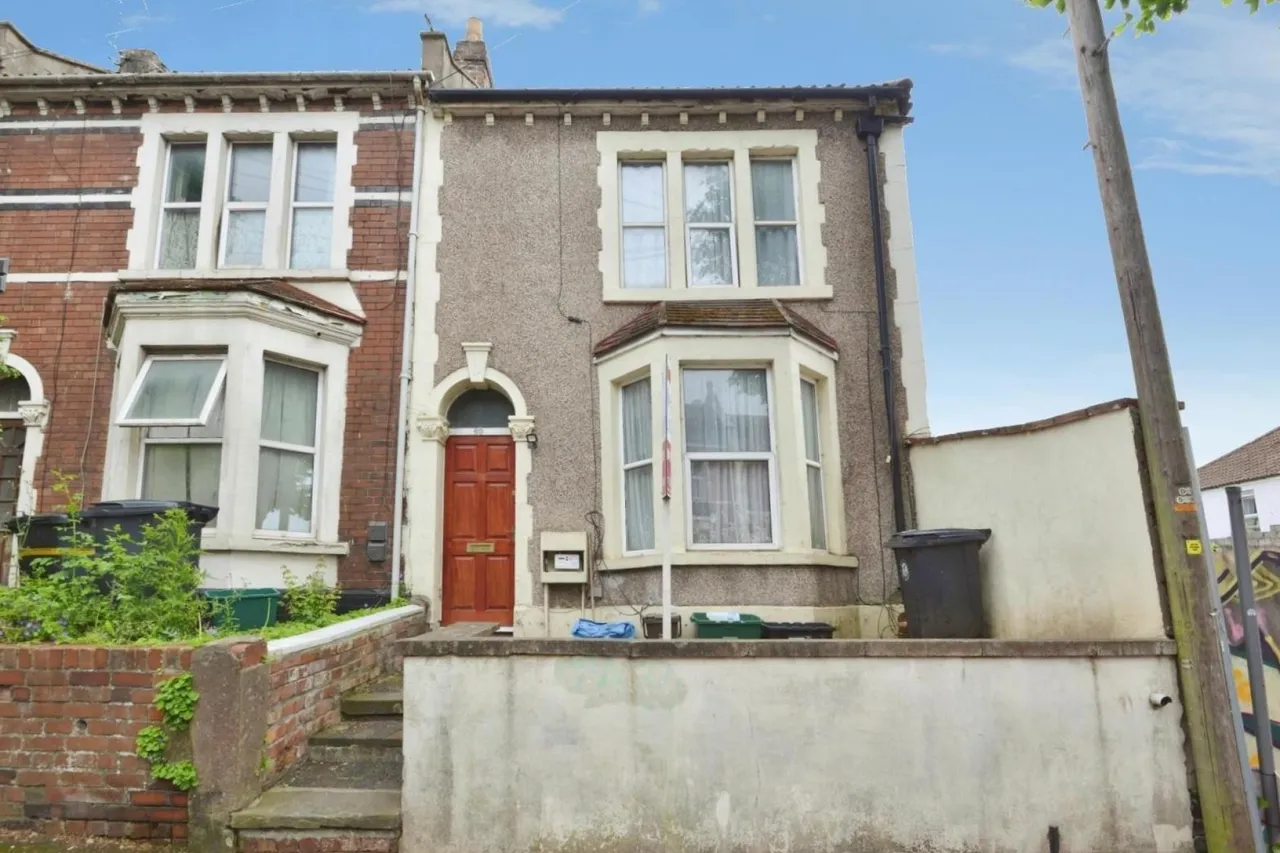 3 bed house for sale — Freemantle Road, Bristol BS5 6SY