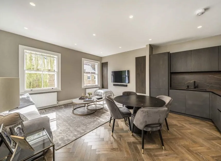 3 bed flat to rent — Stadium Street, Chelsea, SW10