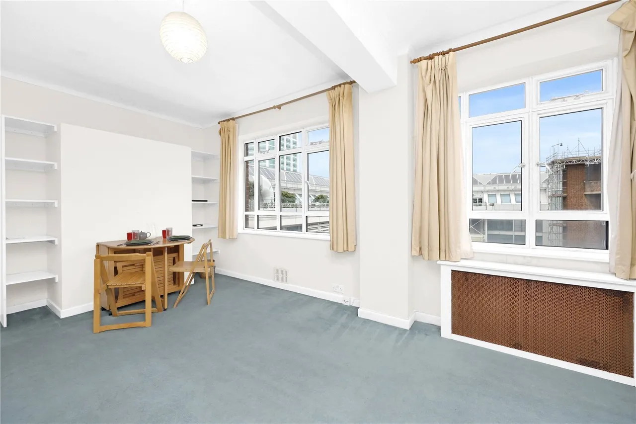 University Street, London, WC1E, photo 7