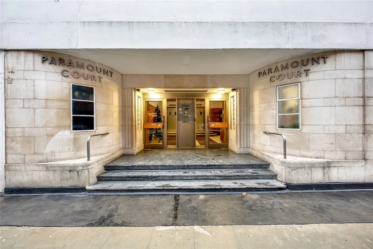 University Street, London, WC1E, photo 4
