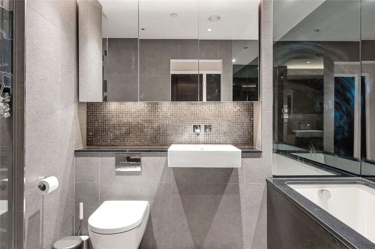 Devan Grove, London, N4 2GL, photo 10