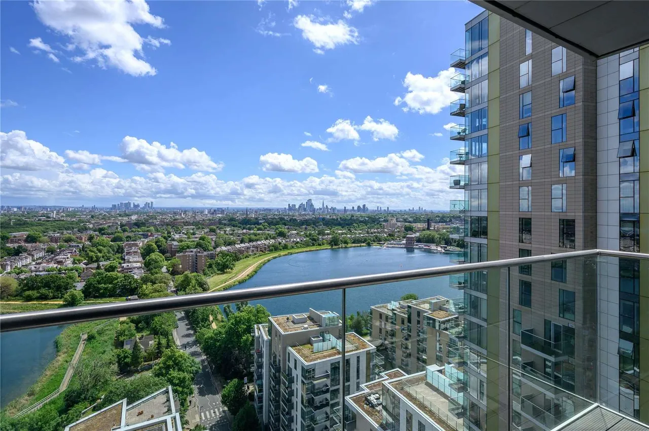 Devan Grove, London, N4 2GL, photo 12