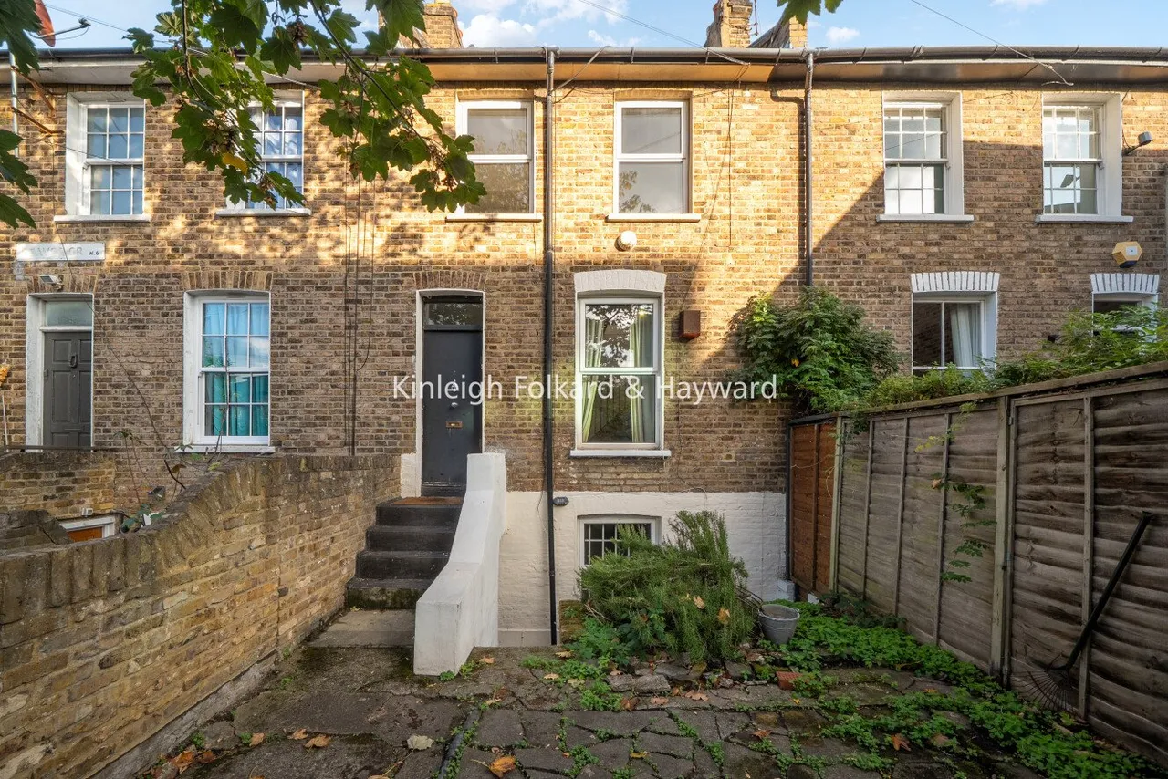 2 bed house to rent, Beavor Grove, Hammersmith, W6