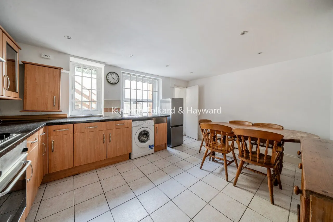 Beavor Grove, Hammersmith, W6, photo 2