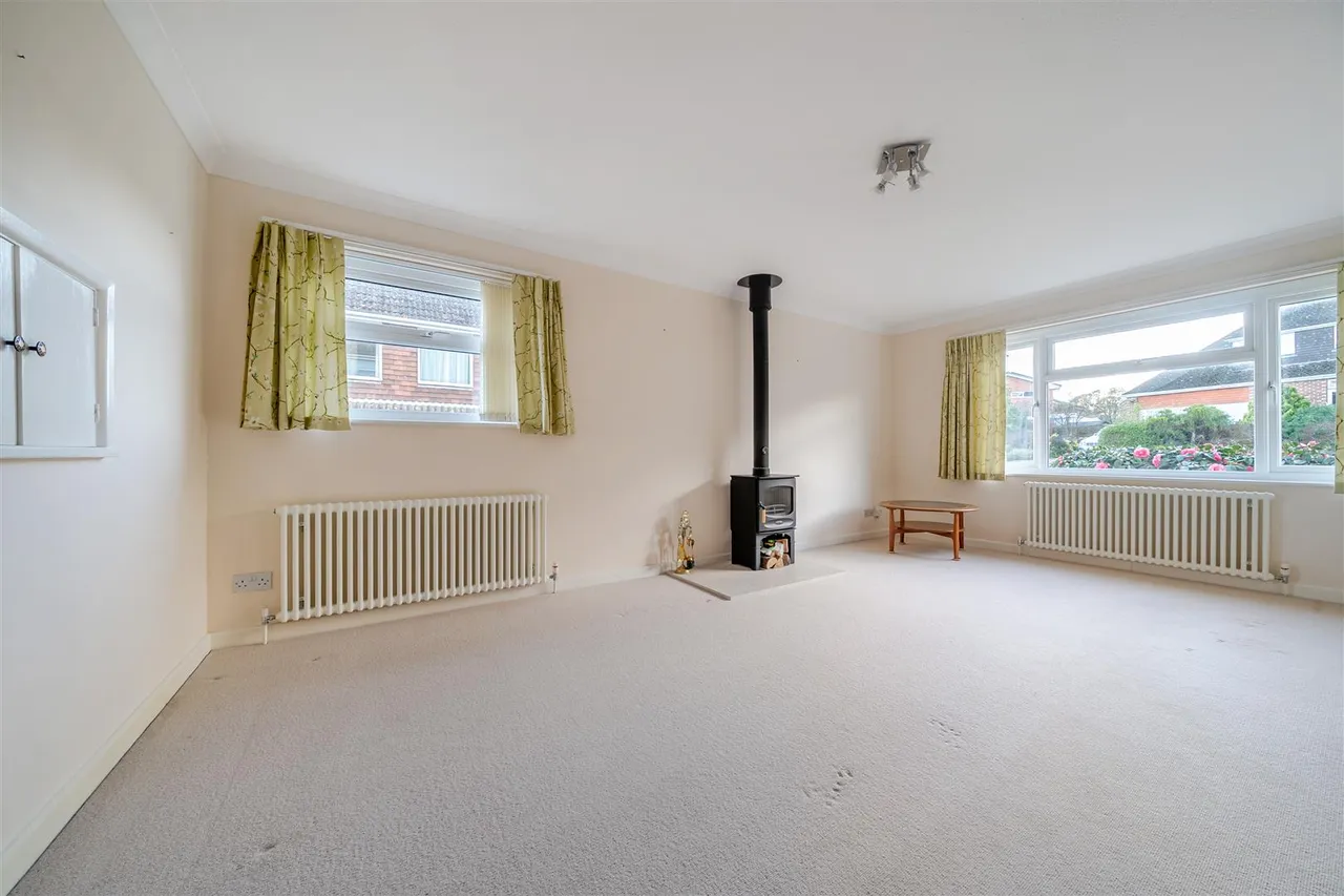 Hill Place, Bursledon, photo 2