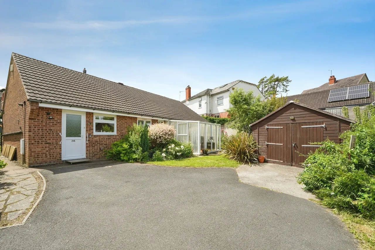 3 bed house for sale, Uley Road, Dursley, GL11