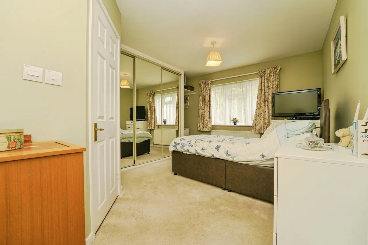 Uley Road, Dursley, GL11, photo 4