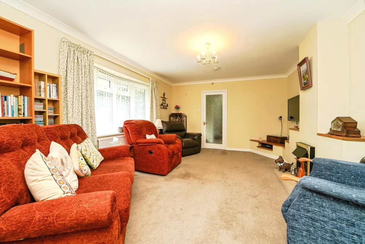 Uley Road, Dursley, GL11, photo 11