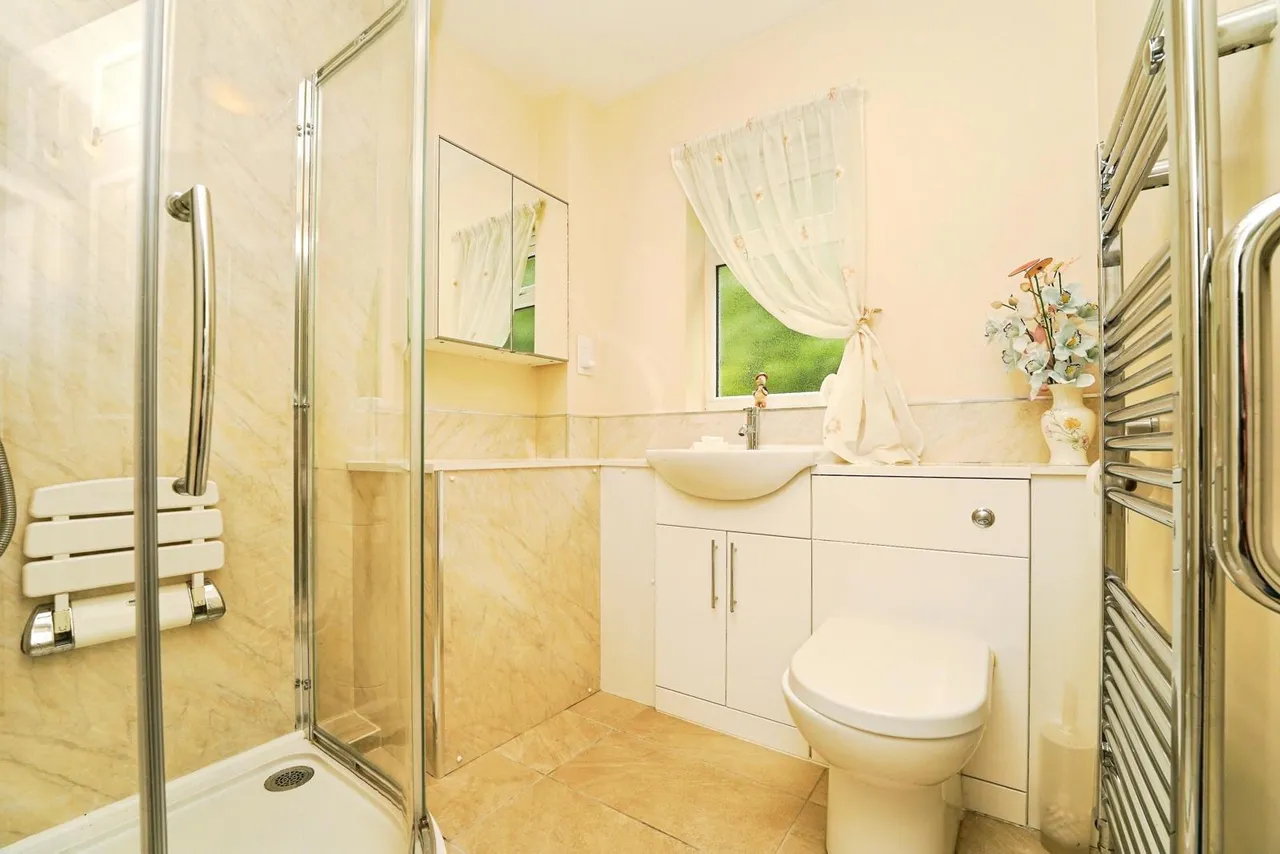 Uley Road, Dursley, GL11, photo 9