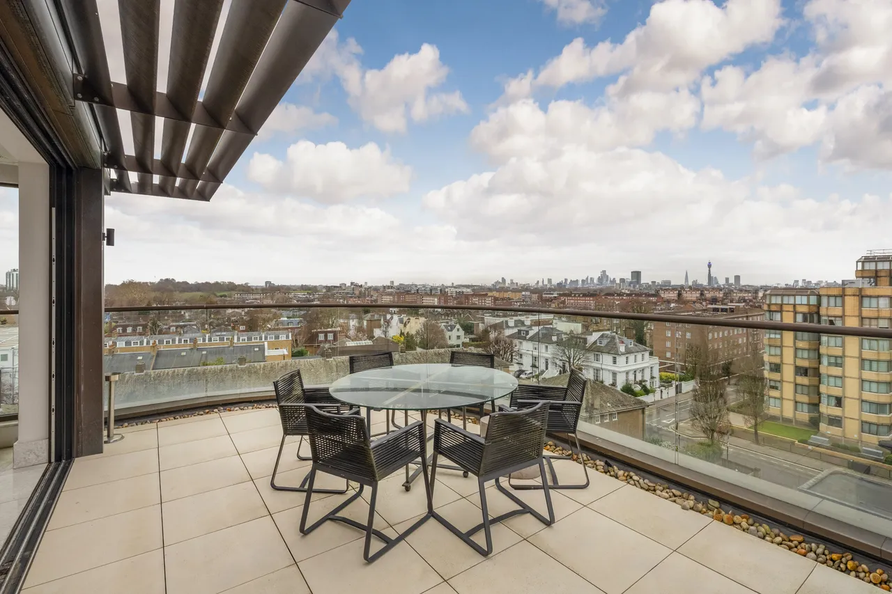 Queen's Court, St John's Wood, London, photo 4