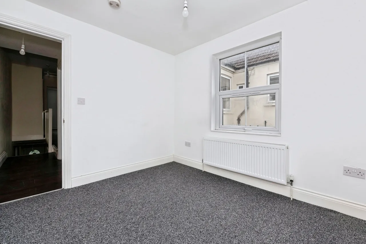 Highfield Road, Dartford, DA1, photo 9