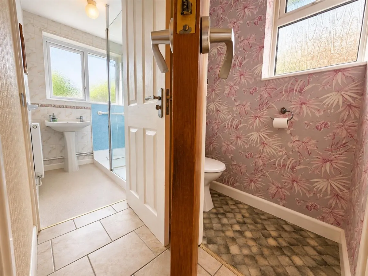 Barnacre Drive, Hucclecote, GL3, photo 6