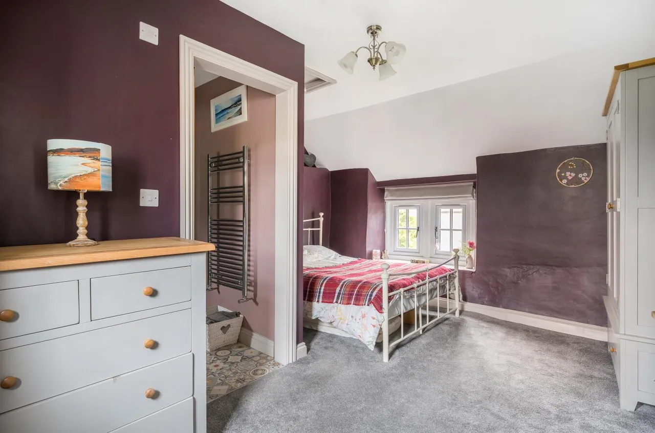 The Street, Hullavington, SN14, photo 9